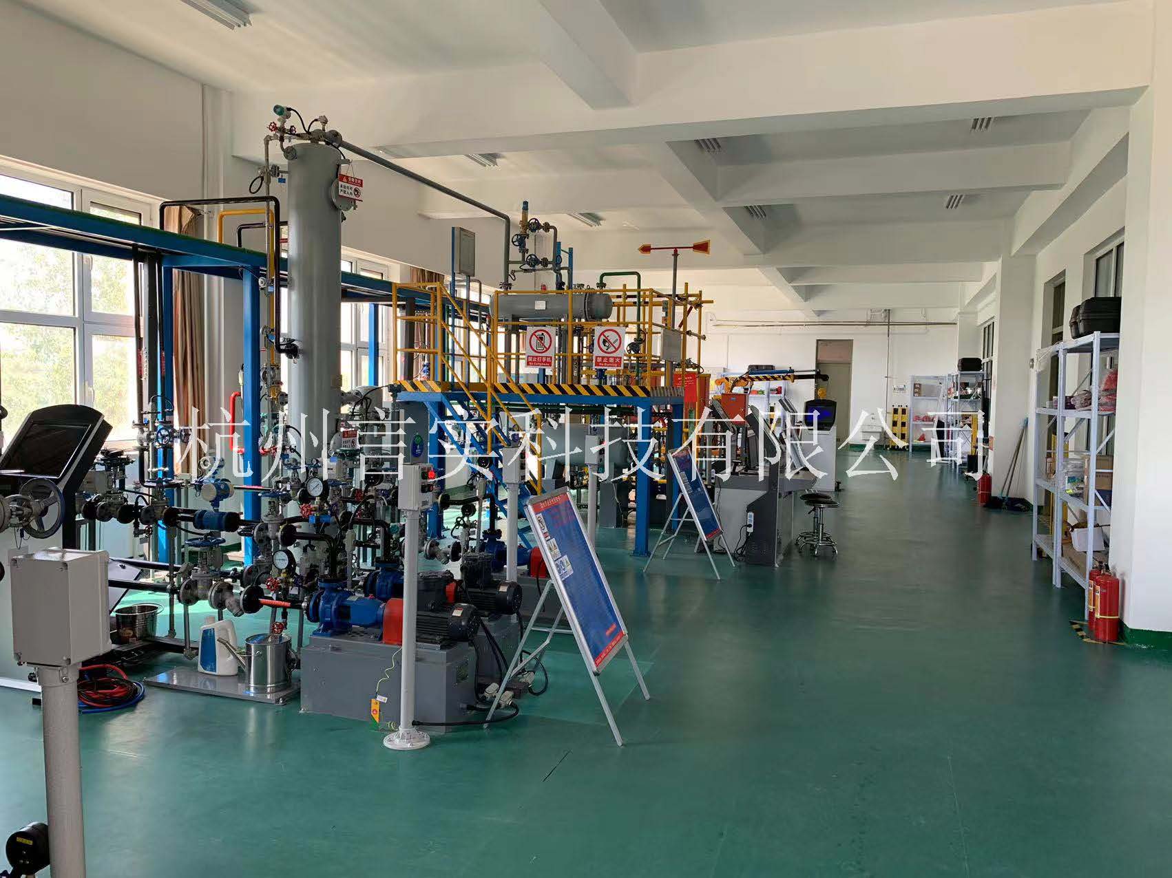 化工安全技能公共实训基地 化工八大特殊作业安全操作实训及考核装置 永乐高60net官方网站 化工安全技能公共实训基地 化工八大特殊作业安全操作实训及考核装置 永乐高60net官方网站